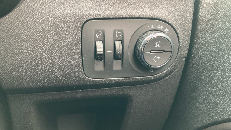 Vauxhall Crossland X 1.2T ecoTec [110] Elite Nav 5dr [6 Speed] [S/S] Petrol Hatchback